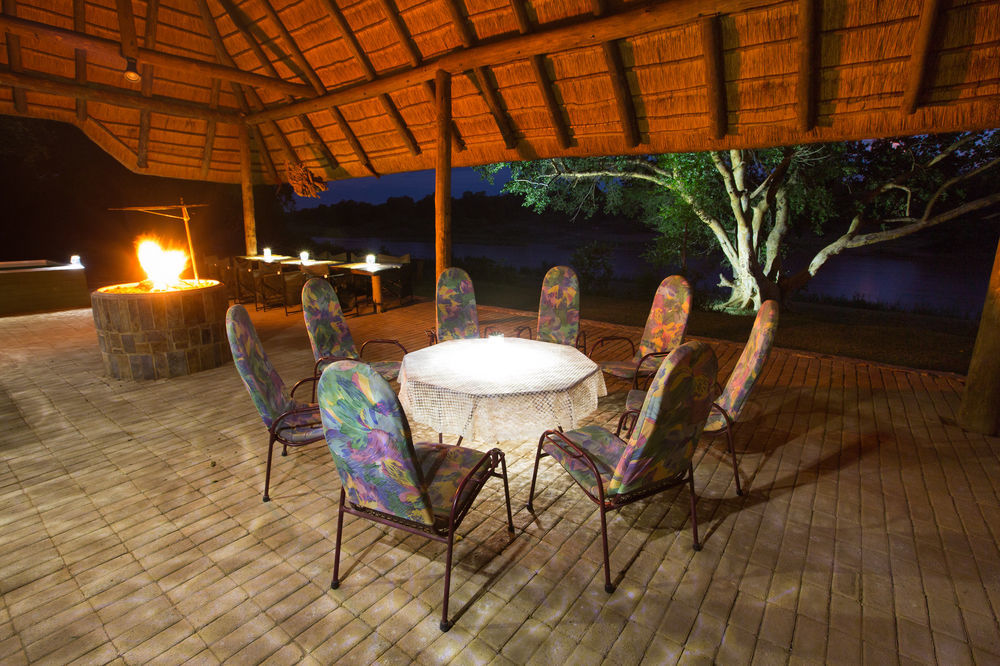 Maninghi Lodge Hoedspruit Exteriör bild